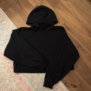 Black Cropped Alo Hoodie